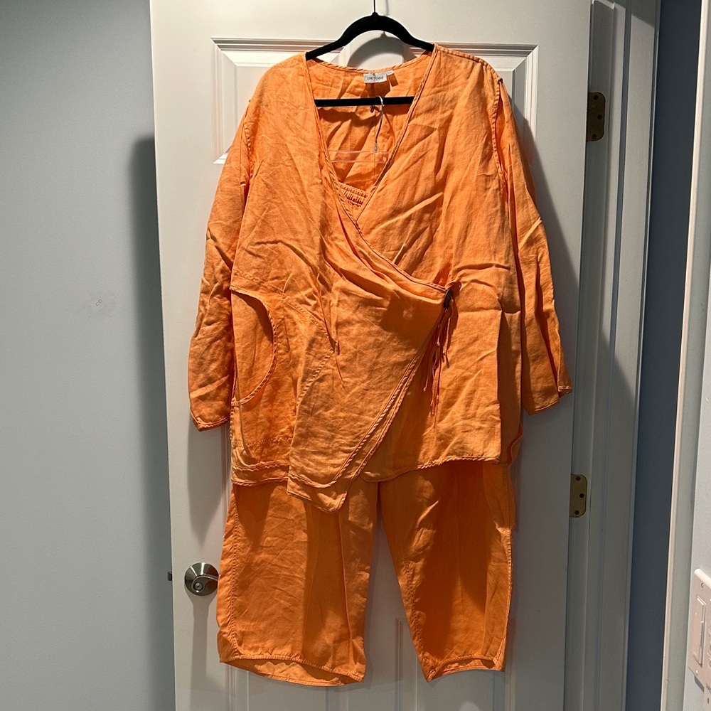 Artsy Cool Linen Roomy Cheyenne Orange Top and Pants Set 50” Bust